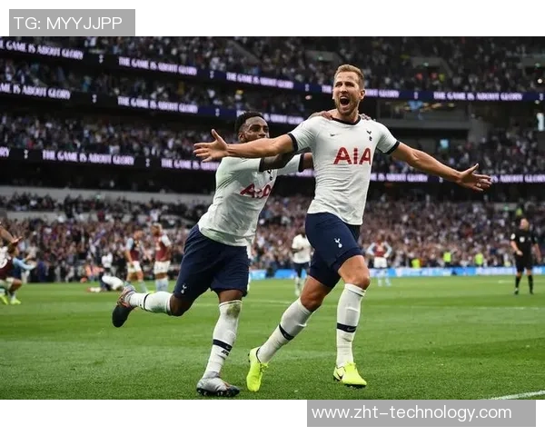 英超激战:多特蒙德绝杀热刺补时进球引爆全场激情时刻