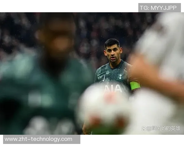 西甲热刺遭那不勒斯绝杀引发转会传闻全场沸腾