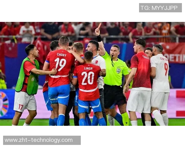 足总杯惊喜时刻利物浦逆转马竞争议判罚引发全场热议